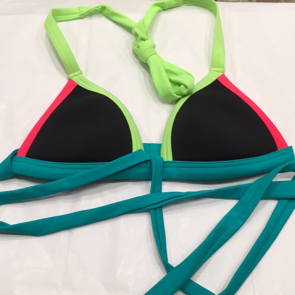 VS Pink bikini top